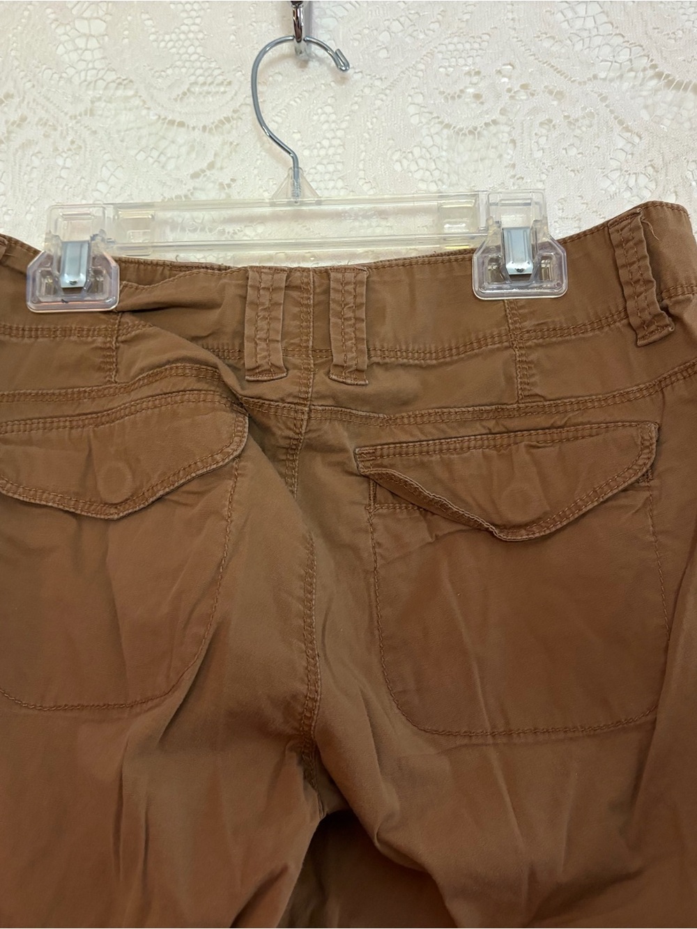 Calvin Klein Jeans Pre-loved Women’s Pants in Rust Size 4 - Picture 5 of 8